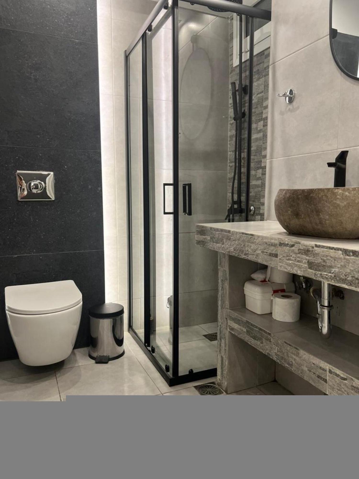 Purple- Lux Studio 2' From Metro Petralona Αθήνα Εξωτερικό φωτογραφία